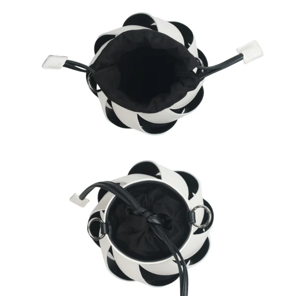 FLORA  BLANCO Y NEGRO - Image 5