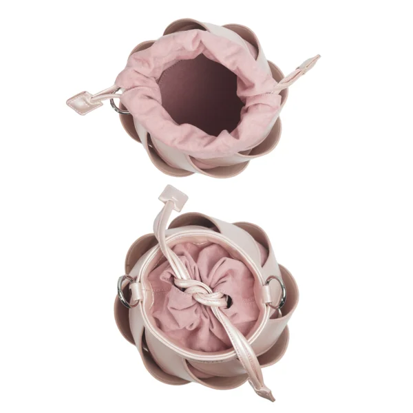 FLORA  ROSADO - Image 5